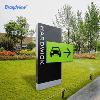 Led backlit outdoor advertising metal auto backlit pylon sign with advertising toem